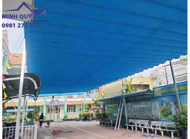 Mái Xếp Lượn Sóng Ngoài Trời Bền Đẹp